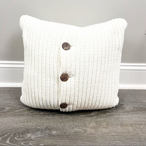 Nordstrom Other - Nordstrom white chunky knitted sweater button accent pillow 17”x17”